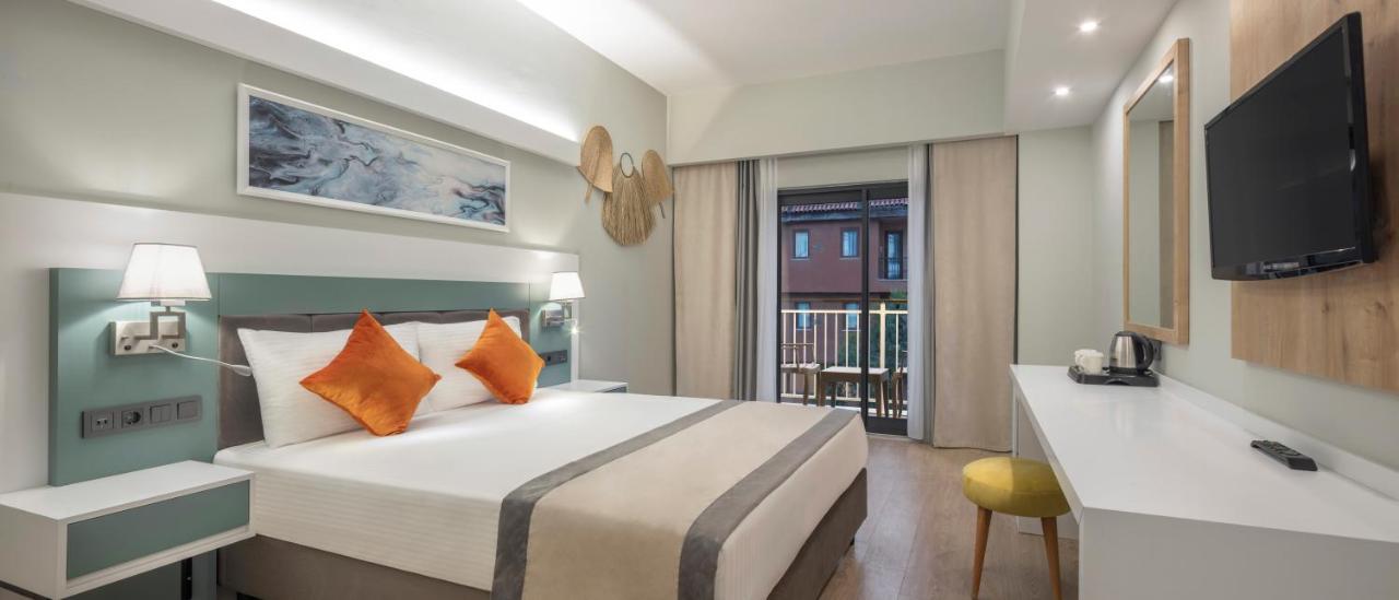 Arcanus Trendline Hotel